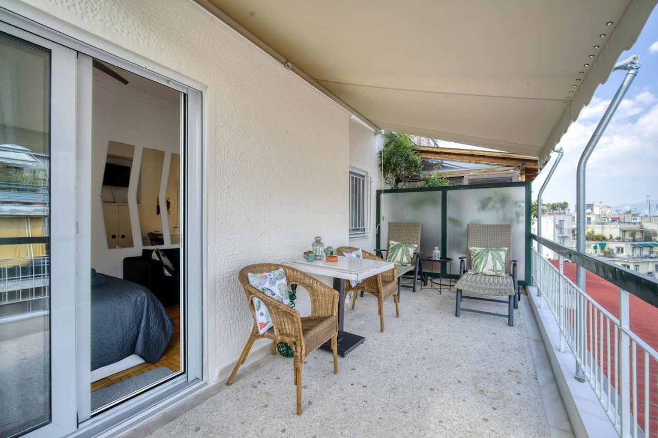 The Cactus Apartment With Large Sunny Balcony เอเธนส์ ภายนอก รูปภาพ